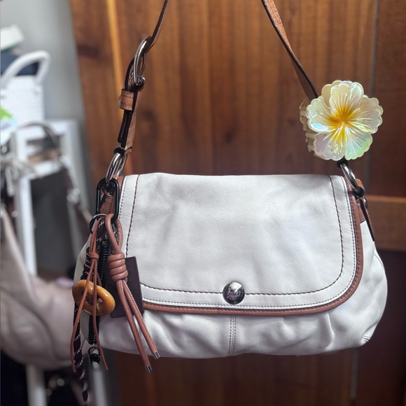 Coach Soho with leather flap - Picture 3 of 10